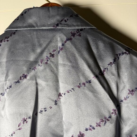 Due per Due Collection Vintage 100% Silk Blouse Size 8 Blue Gray with Purple - Picture 5 of 9